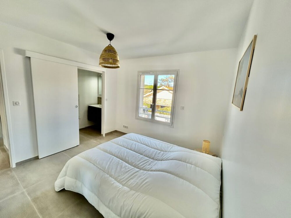En exclusivité Maison RE 2020 de 102 m2 au coeur de la station