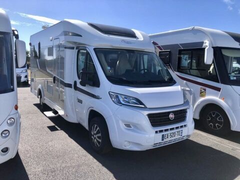 Camping car Camping car 2016 occasion Qu&eacute;ven 56530