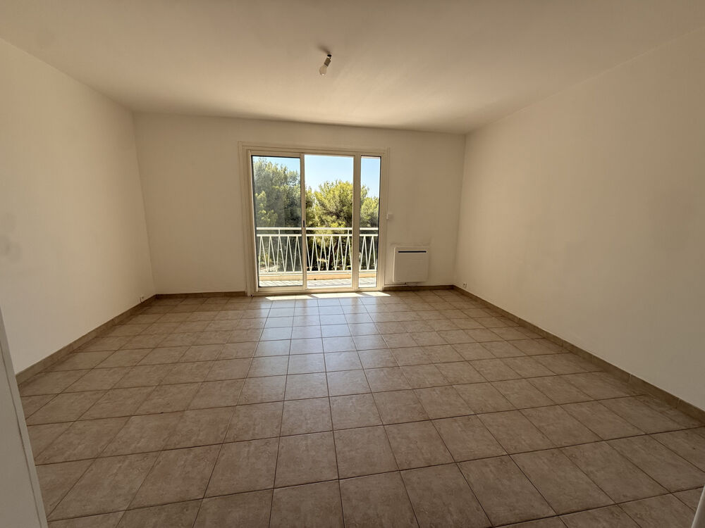 Vente Appartement Appartement T3 de 68 m2 à Bandol   Quartier Le Roustagnan Bandol