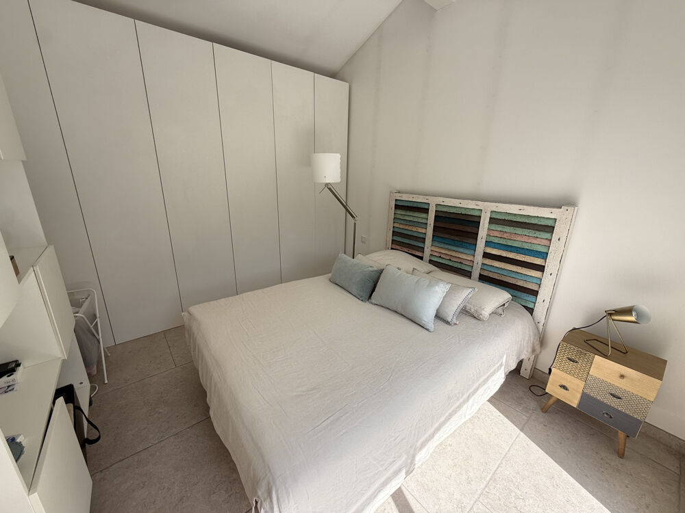 Vente Appartement T2 à 500 m du port avec une grande terrasse Bandol