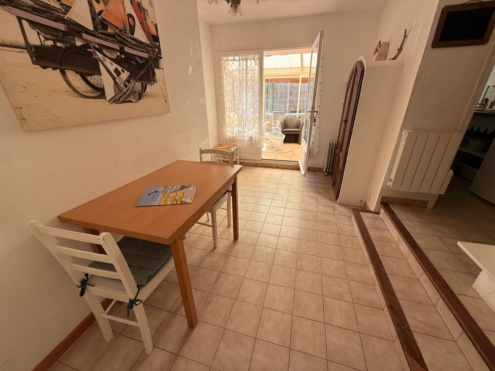 Vente Appartement T2 Brusc, à 400 m du port avec parking Six fours les plages