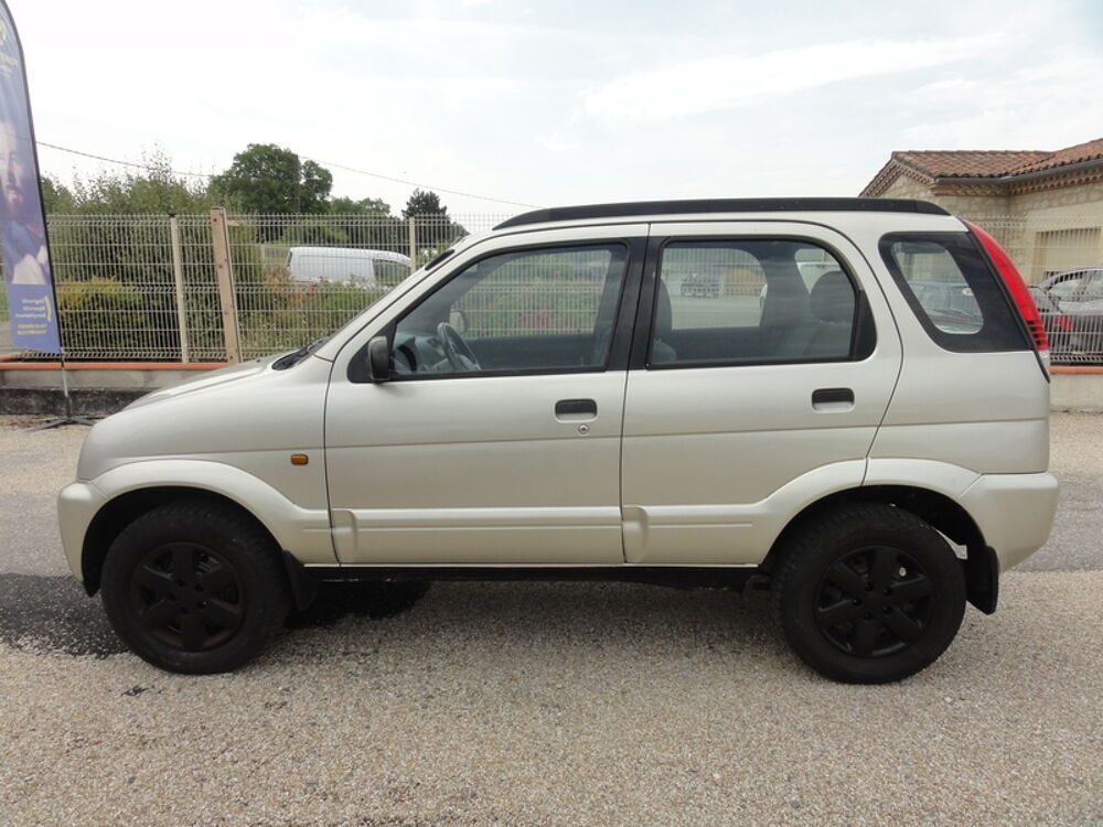 Terios 1,3 VVTi 4x4 86cv 2006 occasion 32700 Lectoure
