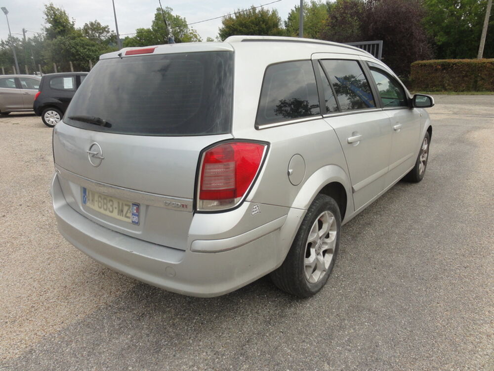 Astra break III 1.7 CDTI100 Cos 2006 occasion 32700 Lectoure