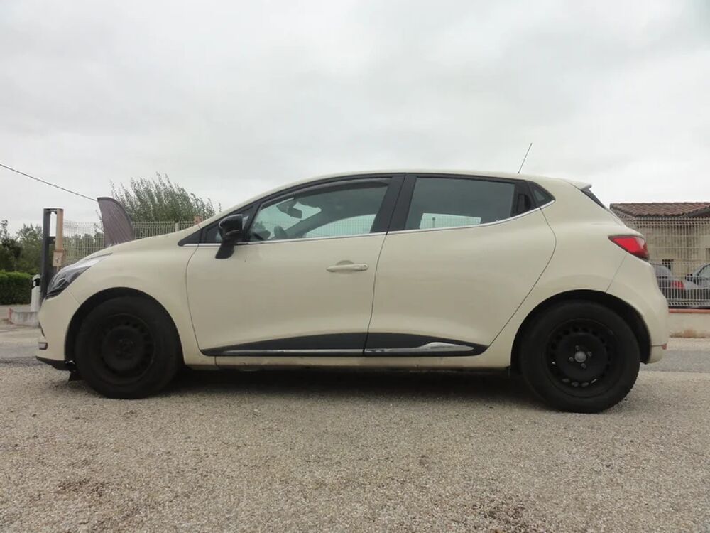 Clio 1,5 dci 75cv energy zen 2017 occasion 32700 Lectoure