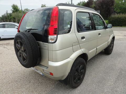 Terios 1,3 VVTi 4x4 86cv 2006 occasion 32700 Lectoure