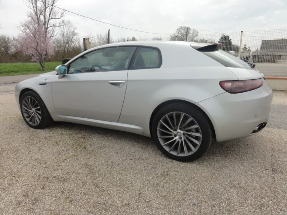 Brera 2,4 mjtd Sky window 200cv 2006 occasion 32700 Lectoure