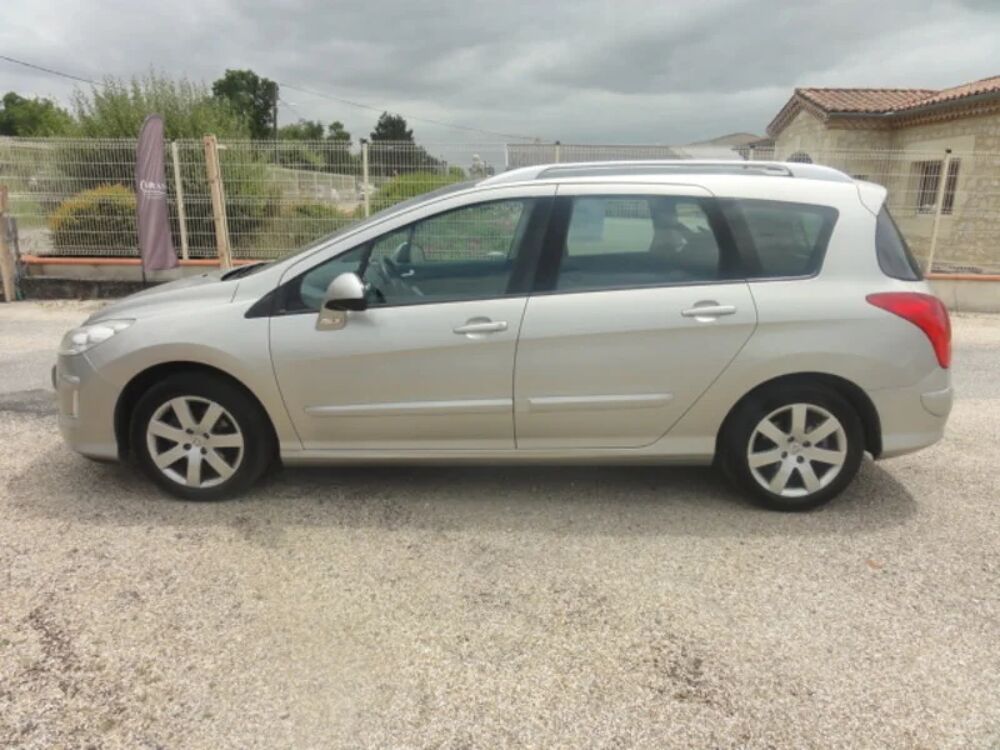 308 SW 1,6Hdi 109cv confort 2009 occasion 32700 Lectoure