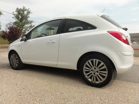Corsa IV 1,4 ess-gpl 86cv 2013 occasion 32700 Lectoure