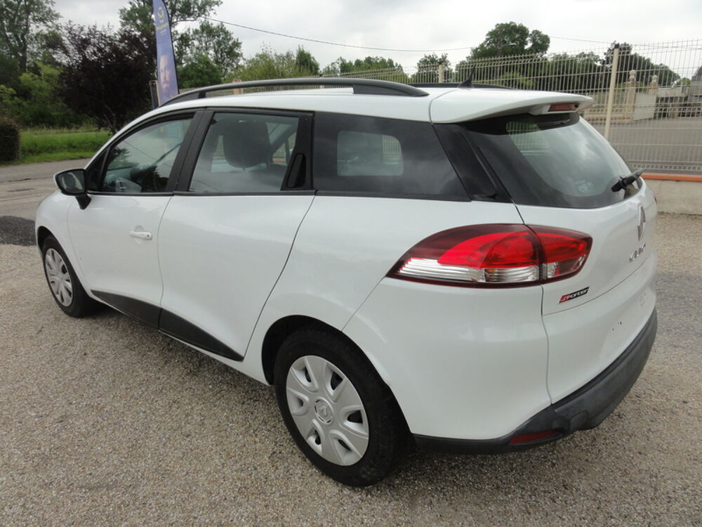 Clio 1 5 Dci 75cv sporter Inten 2015 occasion 32700 Lectoure