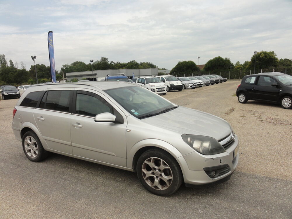Astra break III 1.7 CDTI100 Cos 2006 occasion 32700 Lectoure