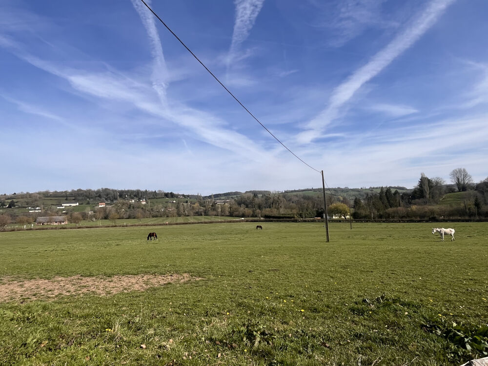 Charmante maison à colombages de style normand sur plus de 5 hectares dans un environnement paisible