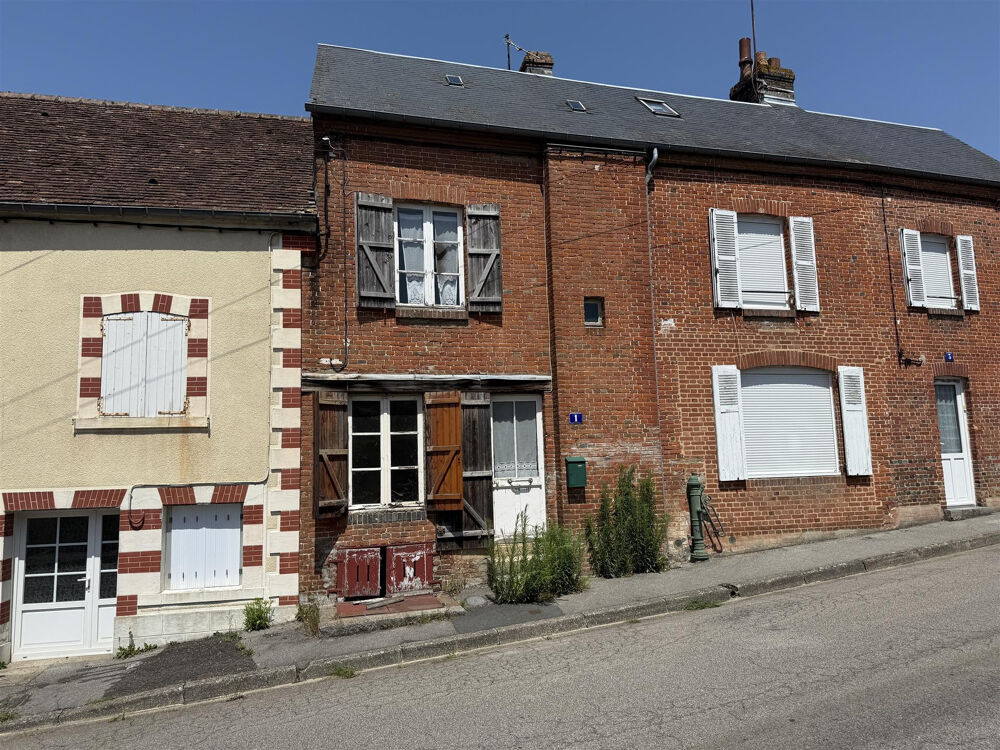 Vente Maison À 2H DE PARIS, 25MIN D ARGENTAN, 25 MIN DE L'AIGLE Au cœur d'un charmant bourg avec tous commerces, découvrez Gace