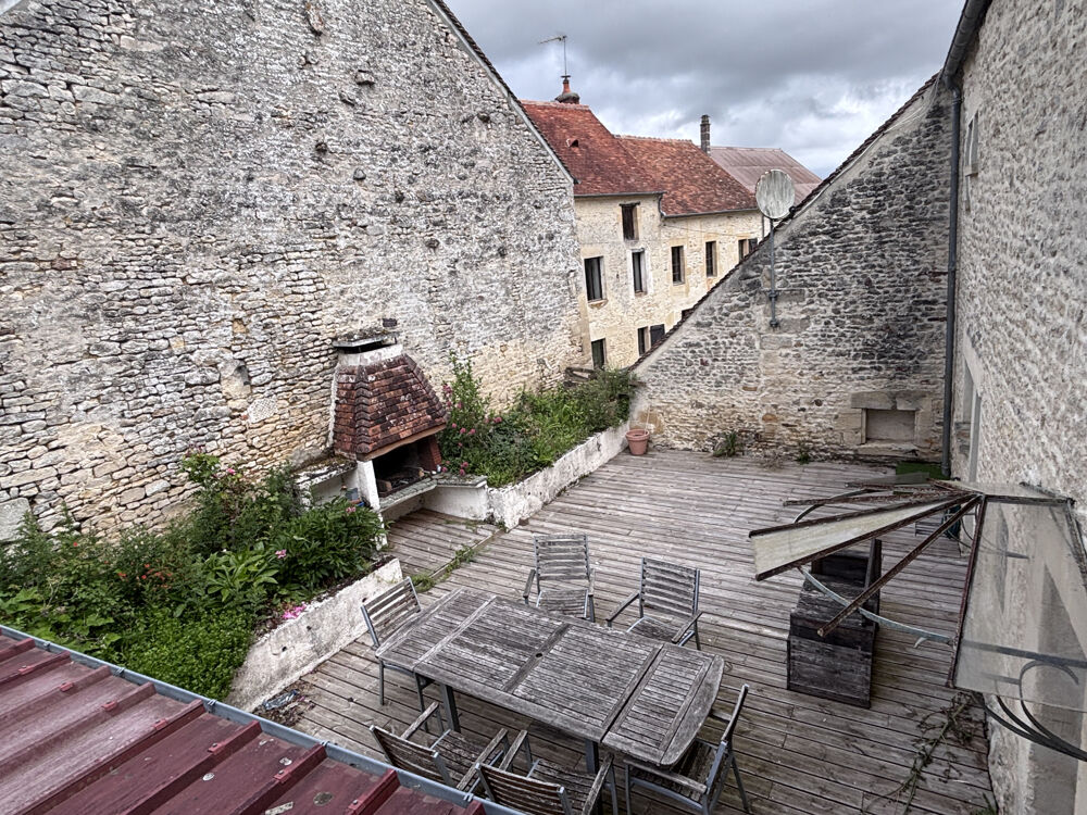 Vente Maison Idéal pour investissement locatif ou 1ère acquisition - Maison en pierres avec grande terrasse, jardin et gara Tournai sur dive