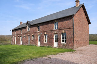  Propri�t�/ch�teau � vendre 6 pi�ces 103 m�