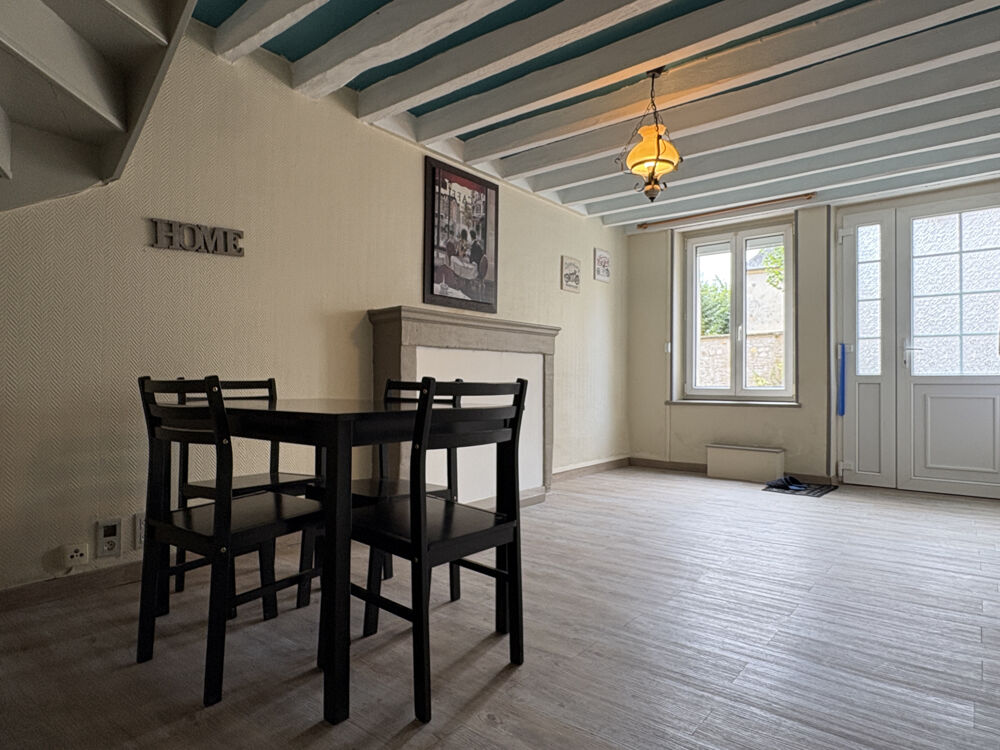 Vente Maison MAISON DE VILLE DANS UN BOURG TOUS COMMERCES Gace