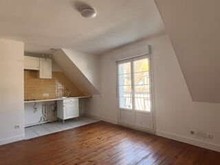  Appartement à louer 1 pièce 33 m²