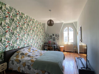  Maison à vendre 10 pièces 245 m²