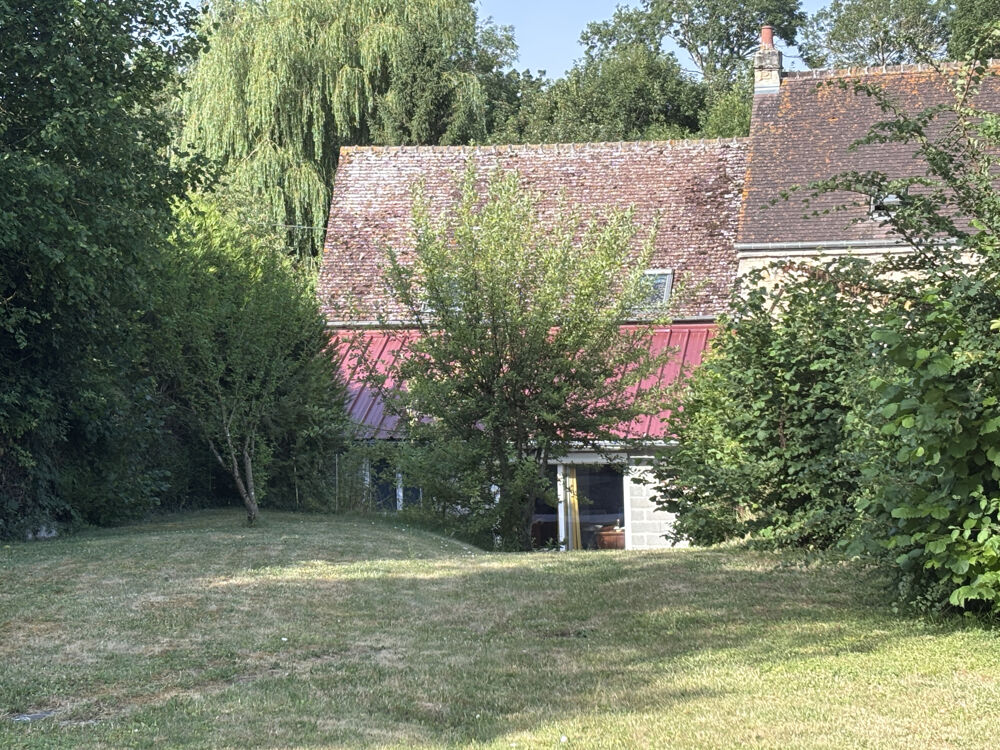 À vendre Belle maison familiale avec grand terrain à Trun