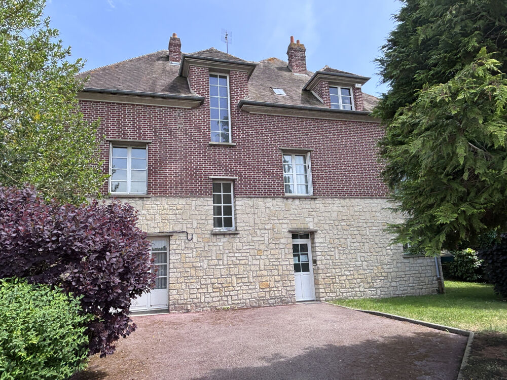 Vente Immeuble Immeuble de caractère avec double potentiel - Locatif et/ou Habitation - Centre-ville de Vimoutiers Vimoutiers