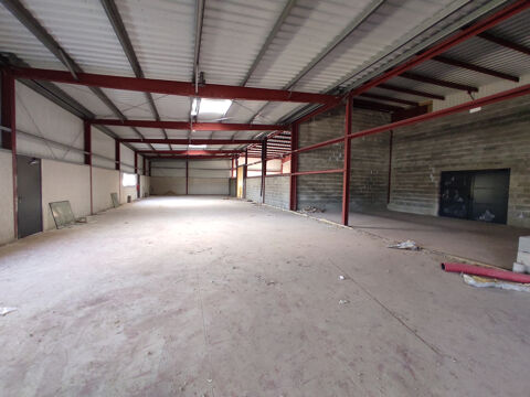 LOCAL COMMERCIAL OU D'ACTIVITE 760500 38300 Bourgoin jallieu