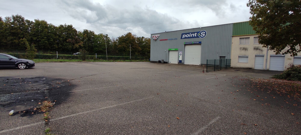   Local d'activit A VENDRE 