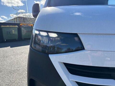 Transporter Combi Volkswagen 2025 occasion 33700 M&eacute;rignac