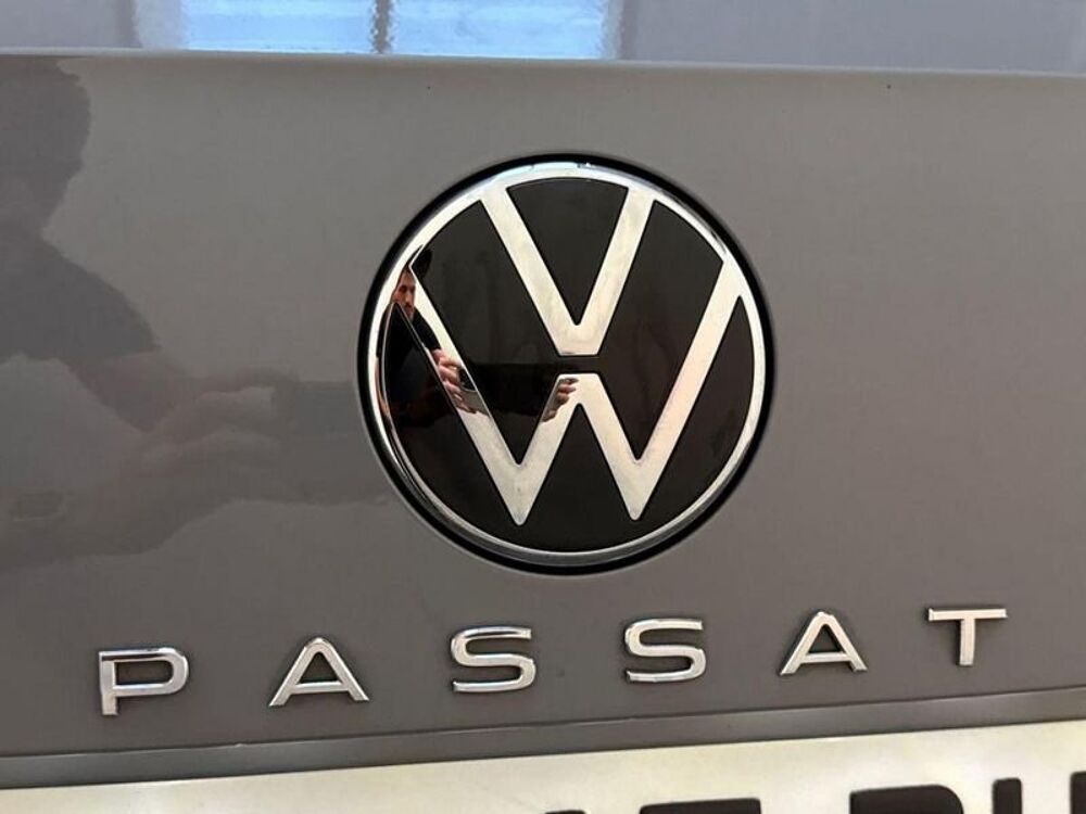 Passat Volkswagen 2023 occasion 34000 Montpellier
