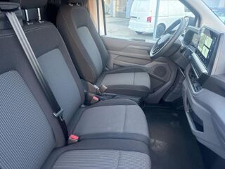 Transporter Combi Volkswagen 2026 occasion 33700 M&eacute;rignac