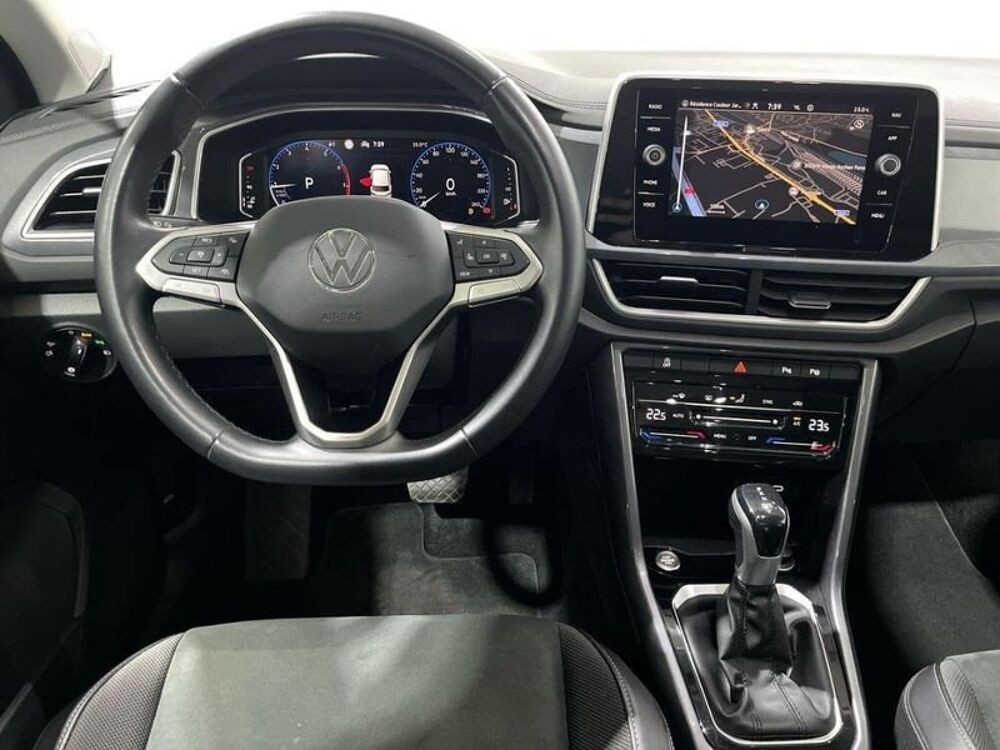 T-ROC Volkswagen 2023 occasion 33700 M&eacute;rignac