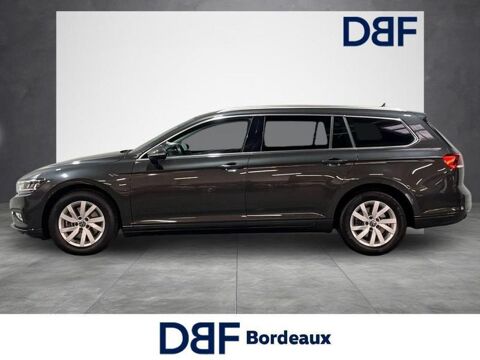 Passat Volkswagen 2022 occasion 33700 M&eacute;rignac