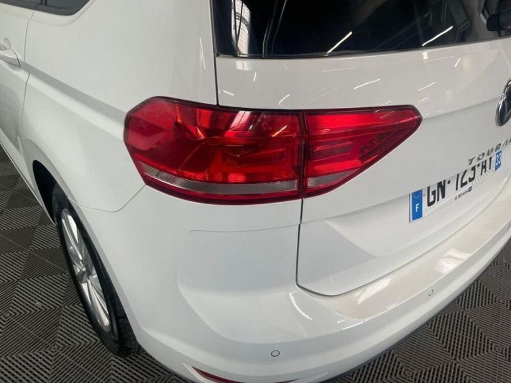 Touran Volkswagen 2023 occasion 33700 M&eacute;rignac