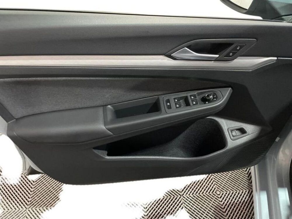 Golf Volkswagen 2025 occasion 33700 M&eacute;rignac