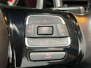 COCCINELLE II Volkswagen 2017 occasion 33700 M&eacute;rignac