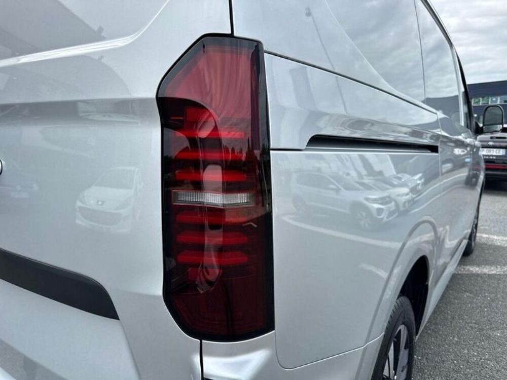 Transporter Combi Volkswagen 2026 occasion 33700 M&eacute;rignac