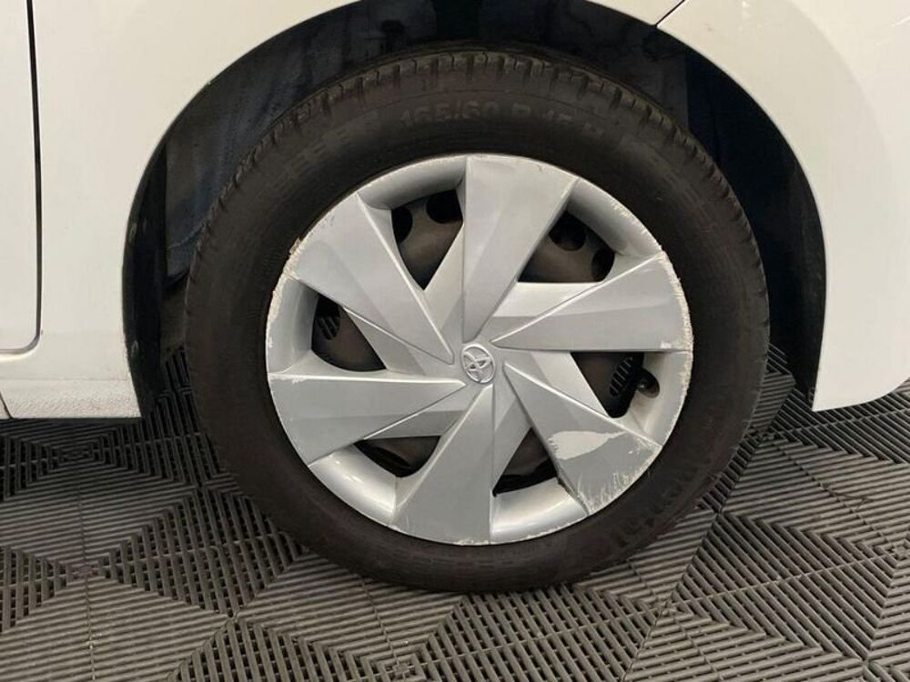 Aygo Toyota 2017 occasion 33700 M&eacute;rignac