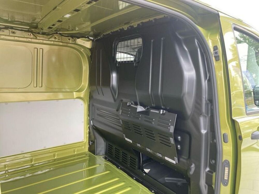 Transporter Combi Volkswagen 2026 occasion 33700 M&eacute;rignac