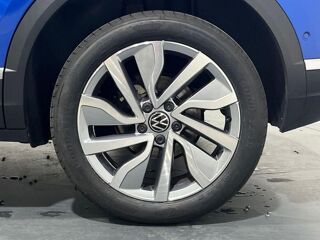 T-ROC Volkswagen 2023 occasion 33700 M&eacute;rignac