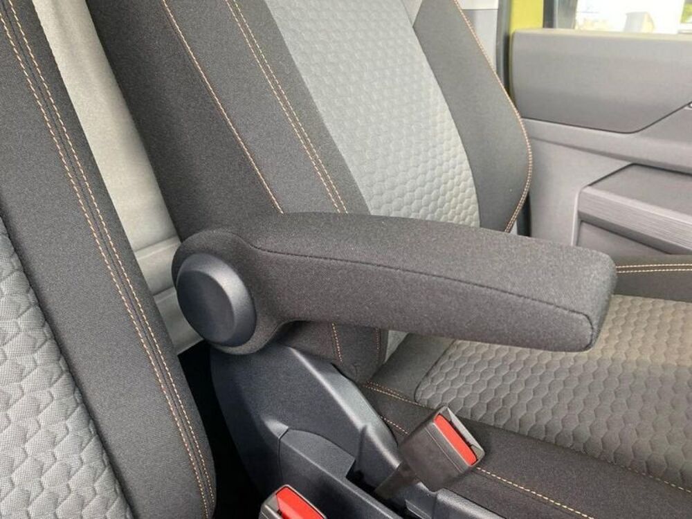 Transporter Combi Volkswagen 2026 occasion 33700 M&eacute;rignac