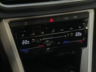 T-ROC Volkswagen 2023 occasion 33700 M&eacute;rignac