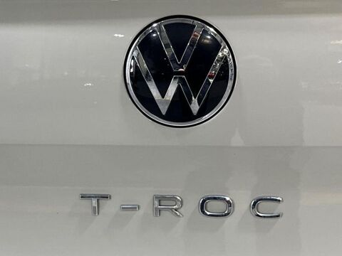 T-ROC Volkswagen 2023 occasion 33700 M&eacute;rignac
