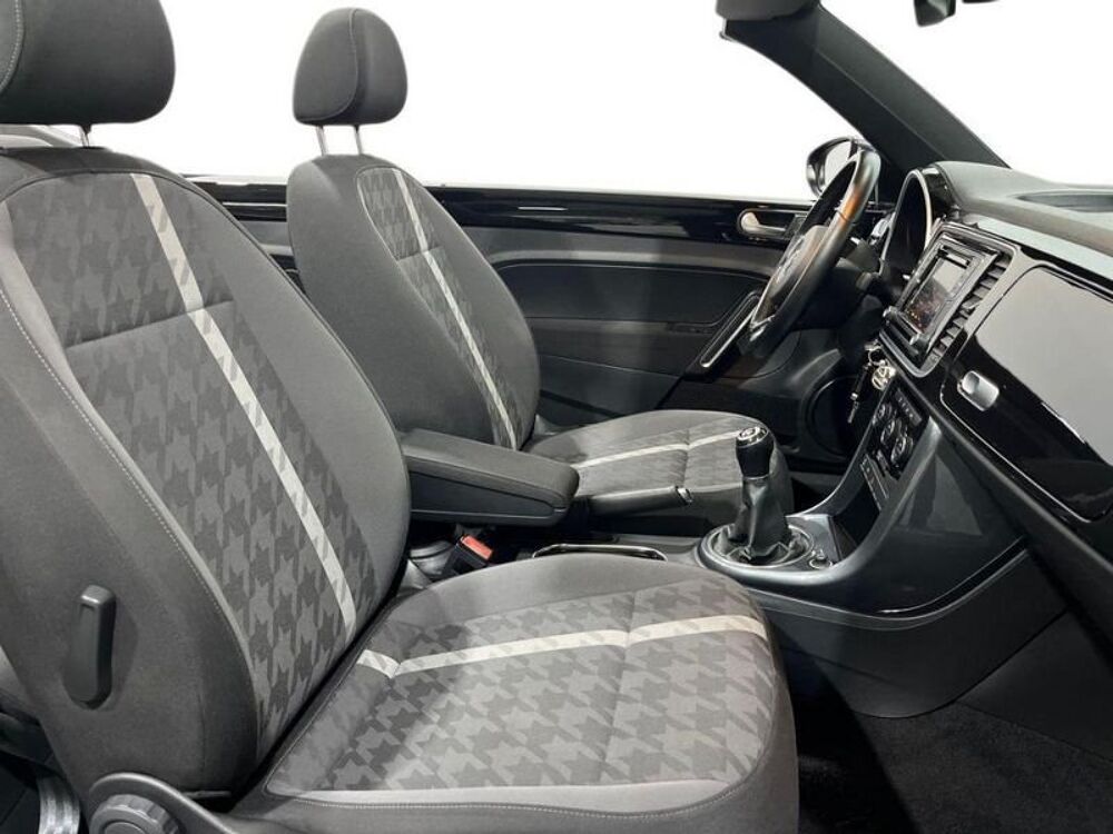 COCCINELLE II Volkswagen 2017 occasion 33700 M&eacute;rignac
