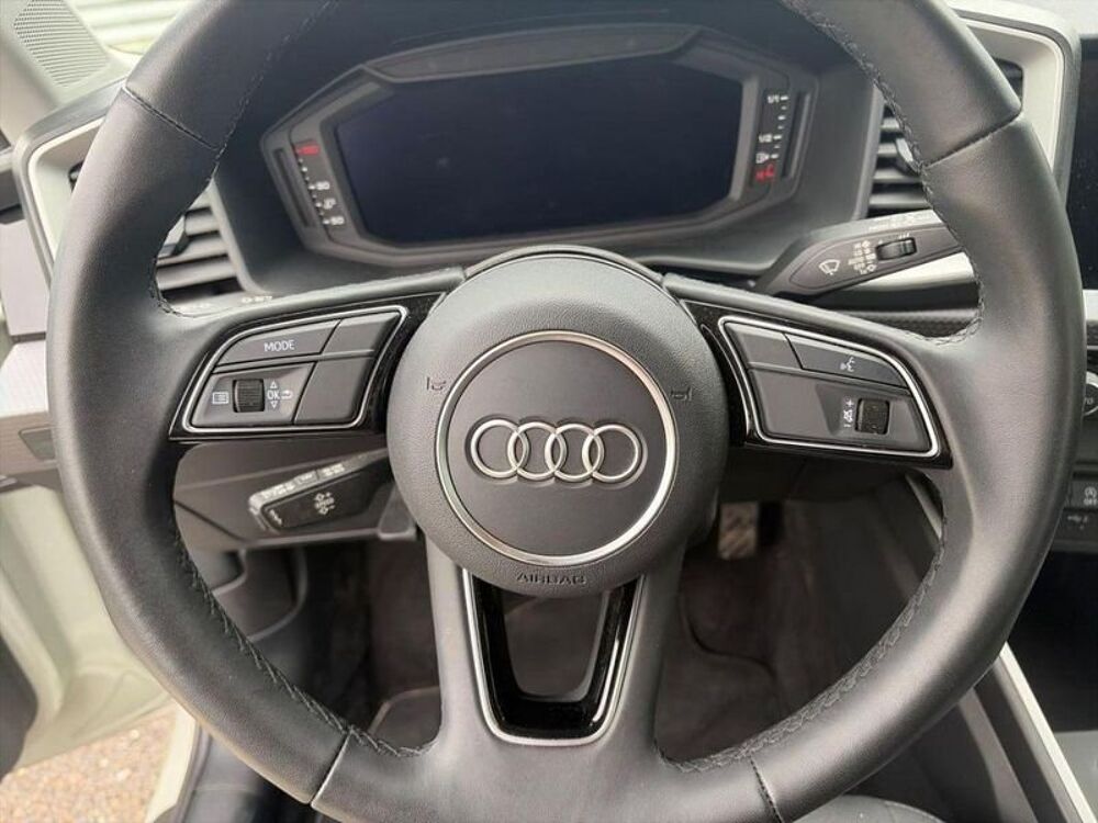 A1 Audi 2025 occasion 33370 Artigues-pr&egrave;s-Bordeaux