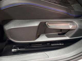 Golf Volkswagen 2026 occasion 33700 M&eacute;rignac