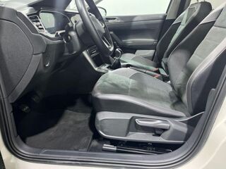 Polo Volkswagen 2023 occasion 33700 M&eacute;rignac
