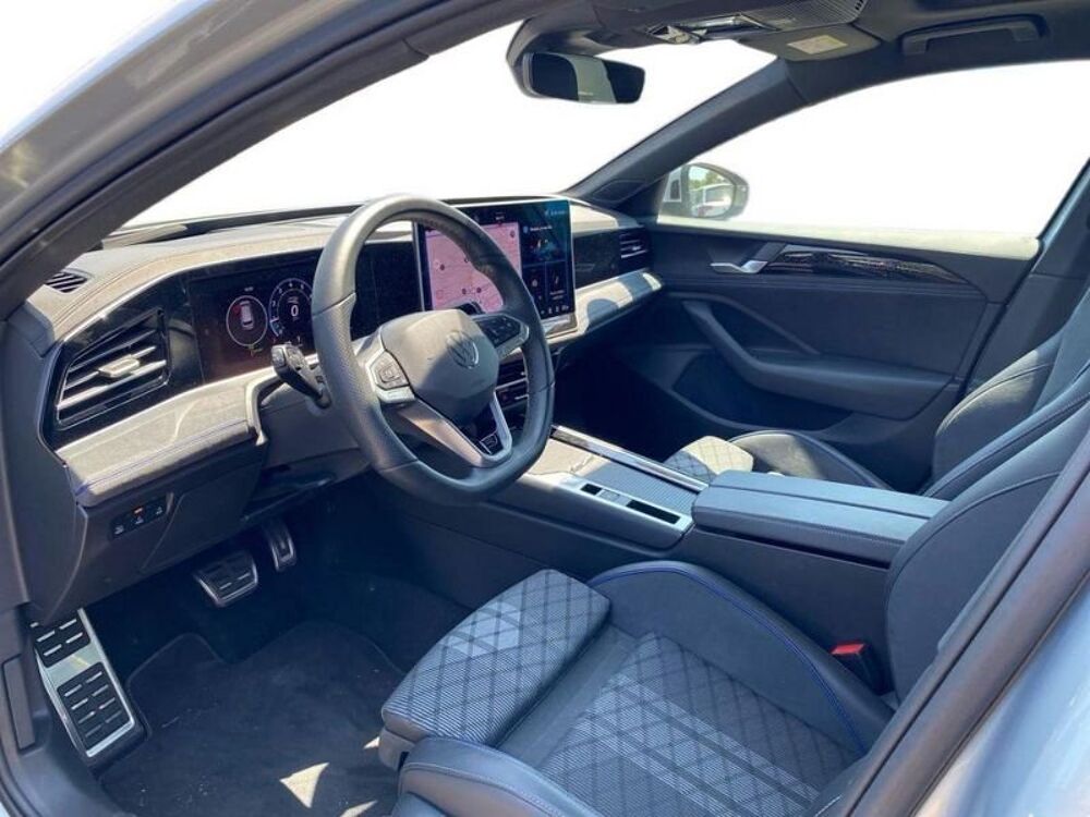Passat Volkswagen 2025 occasion 33700 M&eacute;rignac