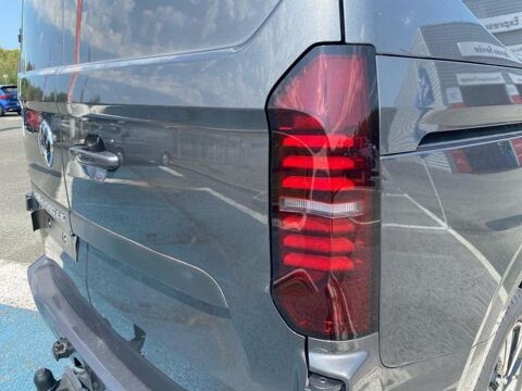 Transporter Combi Volkswagen 2026 occasion 33700 M&eacute;rignac