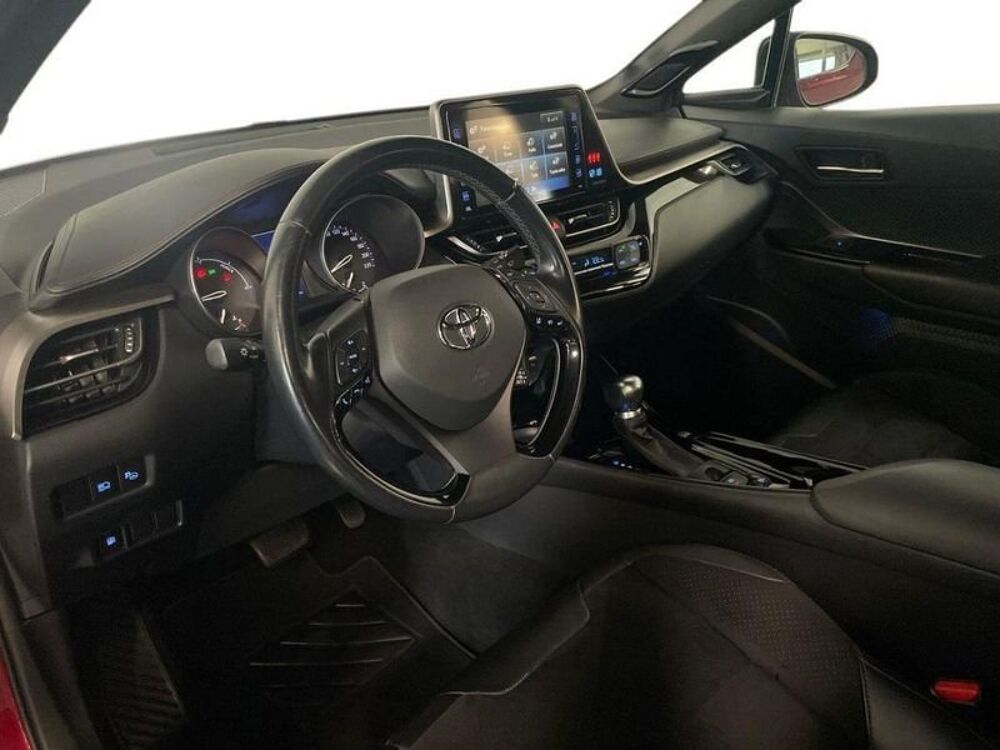 C-HR Toyota 2018 occasion 33700 M&eacute;rignac