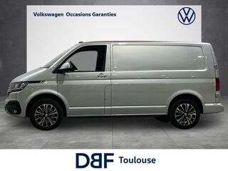 Transporter Combi Volkswagen 2023 occasion 33700 M&eacute;rignac