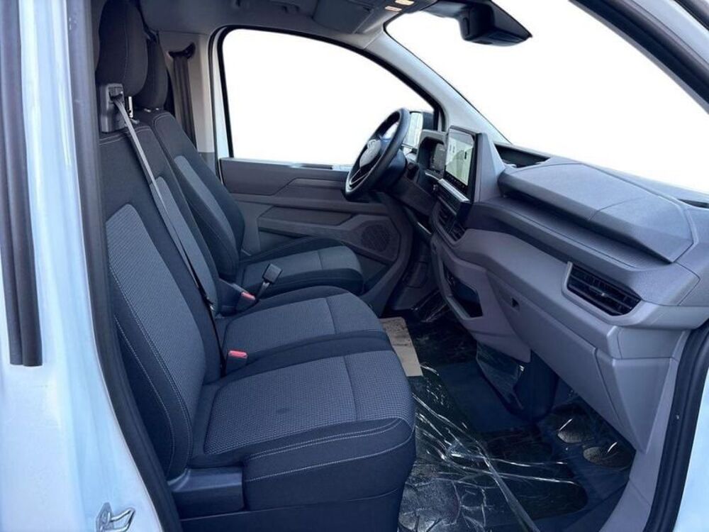 Transporter Combi Volkswagen 2025 occasion 33700 M&eacute;rignac