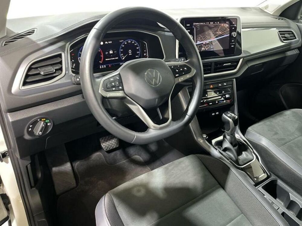 T-ROC Volkswagen 2023 occasion 33700 M&eacute;rignac